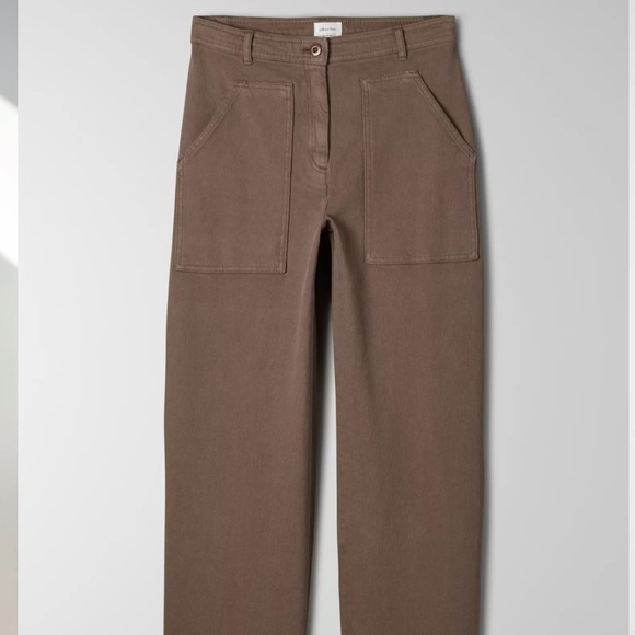 Aritzia Modern Utility Cargo Pant - Picture 4 of 10
